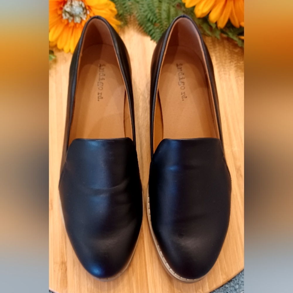 Indigo Rd Irhani Faux Leather Black Flats Sz 6.5
